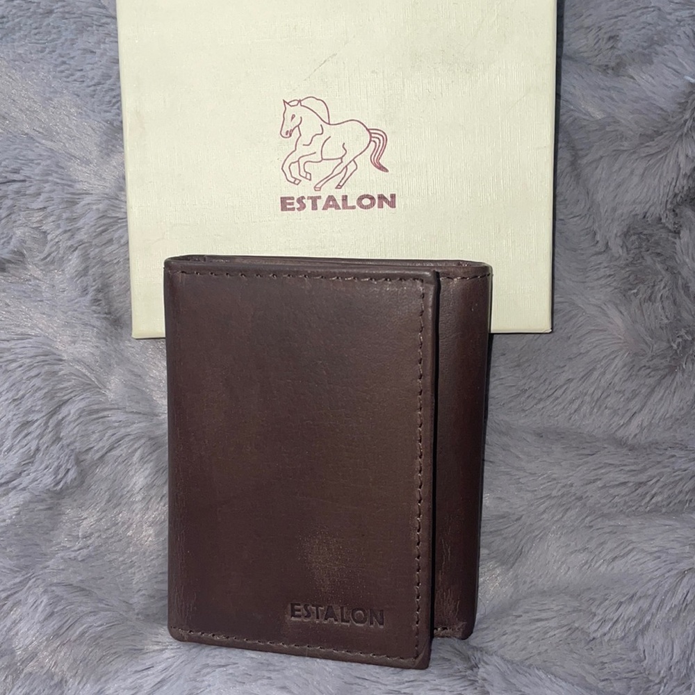 Leather mens wallet